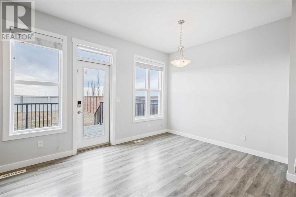185 Evansglen Drive Nw, Calgary, Alberta  T3P 0X9 - Photo 16 - A2210408