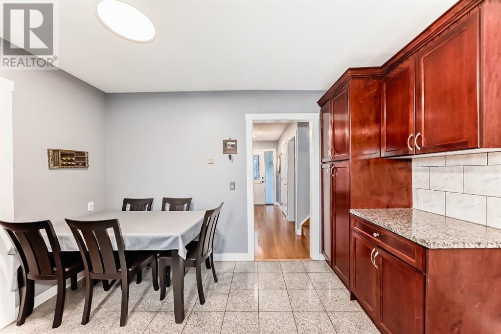 112 Falconridge Close Ne, Calgary, Alberta  T3J 1A7 - Photo 7 - A2211207