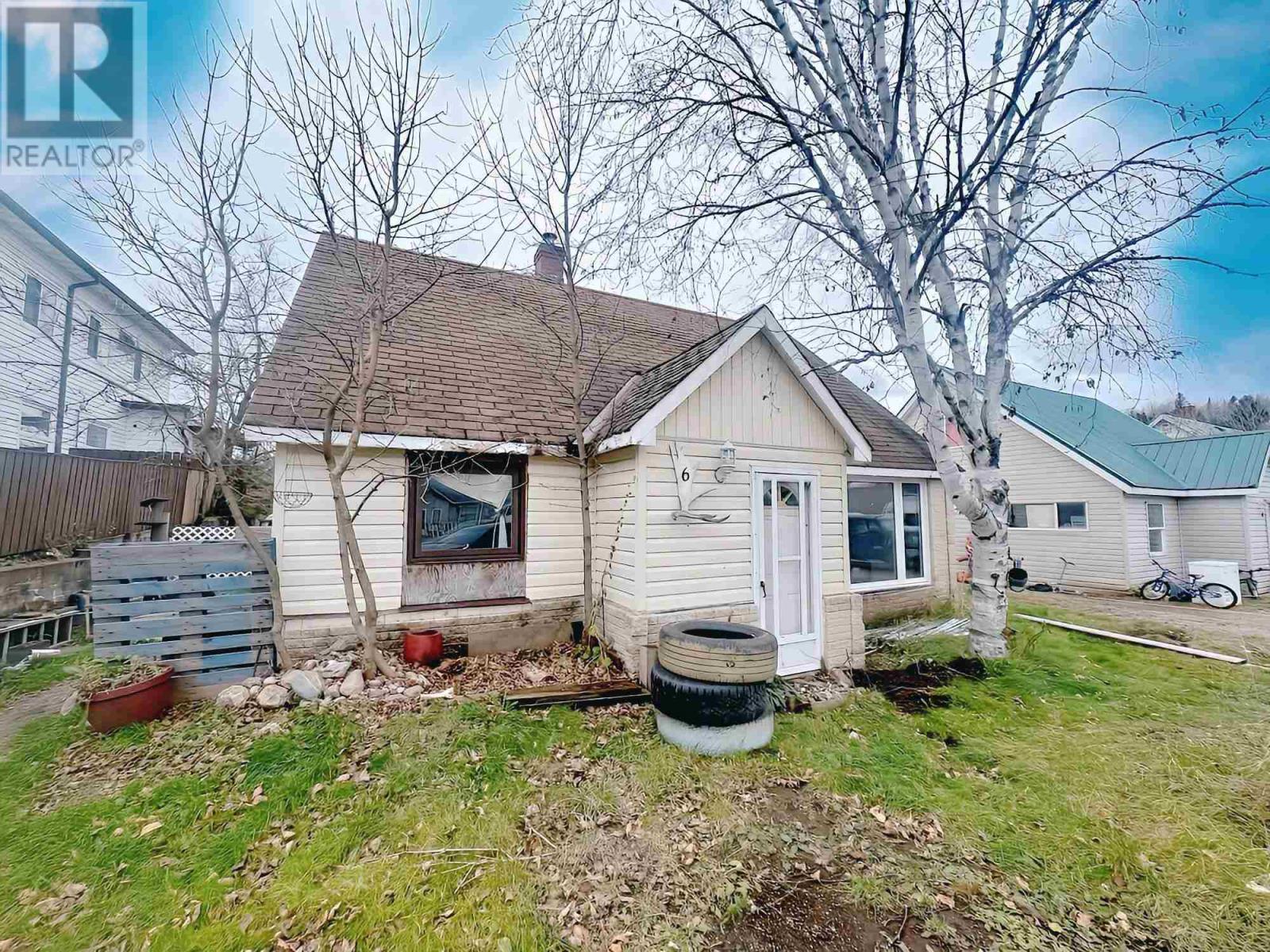 6 Summer Ct, Atikokan, Ontario  P0T 1C0 - Photo 1 - TB250983