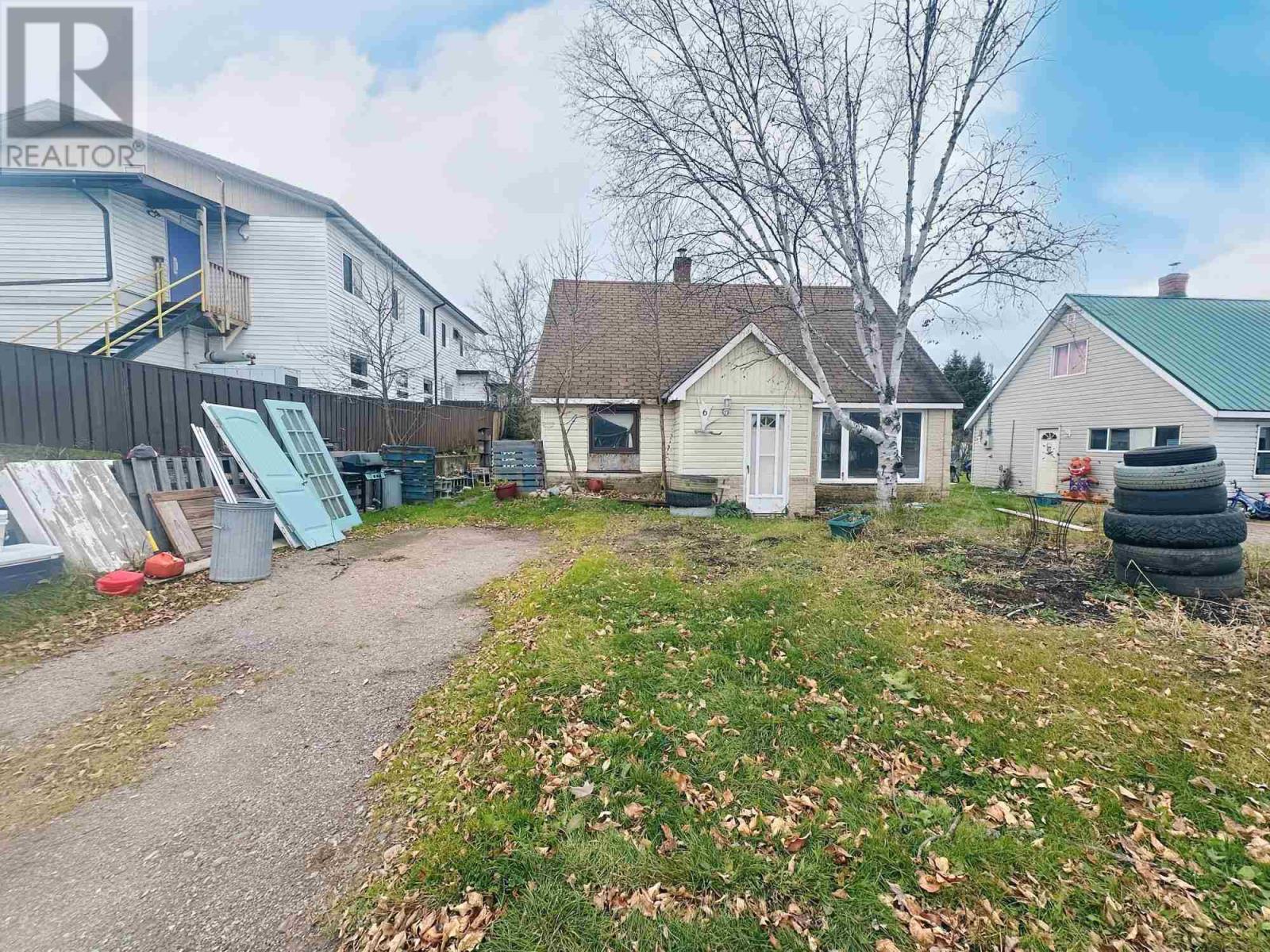 6 Summer Ct, Atikokan, Ontario  P0T 1C0 - Photo 2 - TB250983