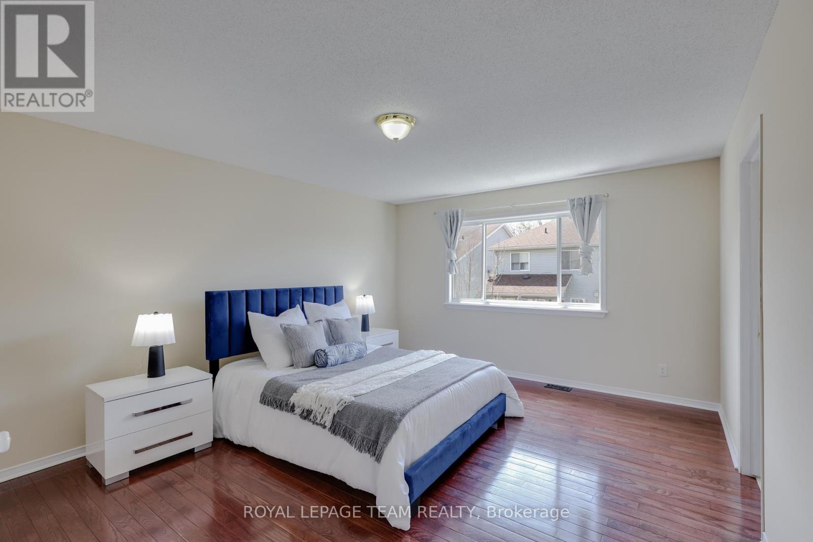 8 Bellrock Drive, Ottawa, Ontario  K2K 3J4 - Photo 27 - X12126188