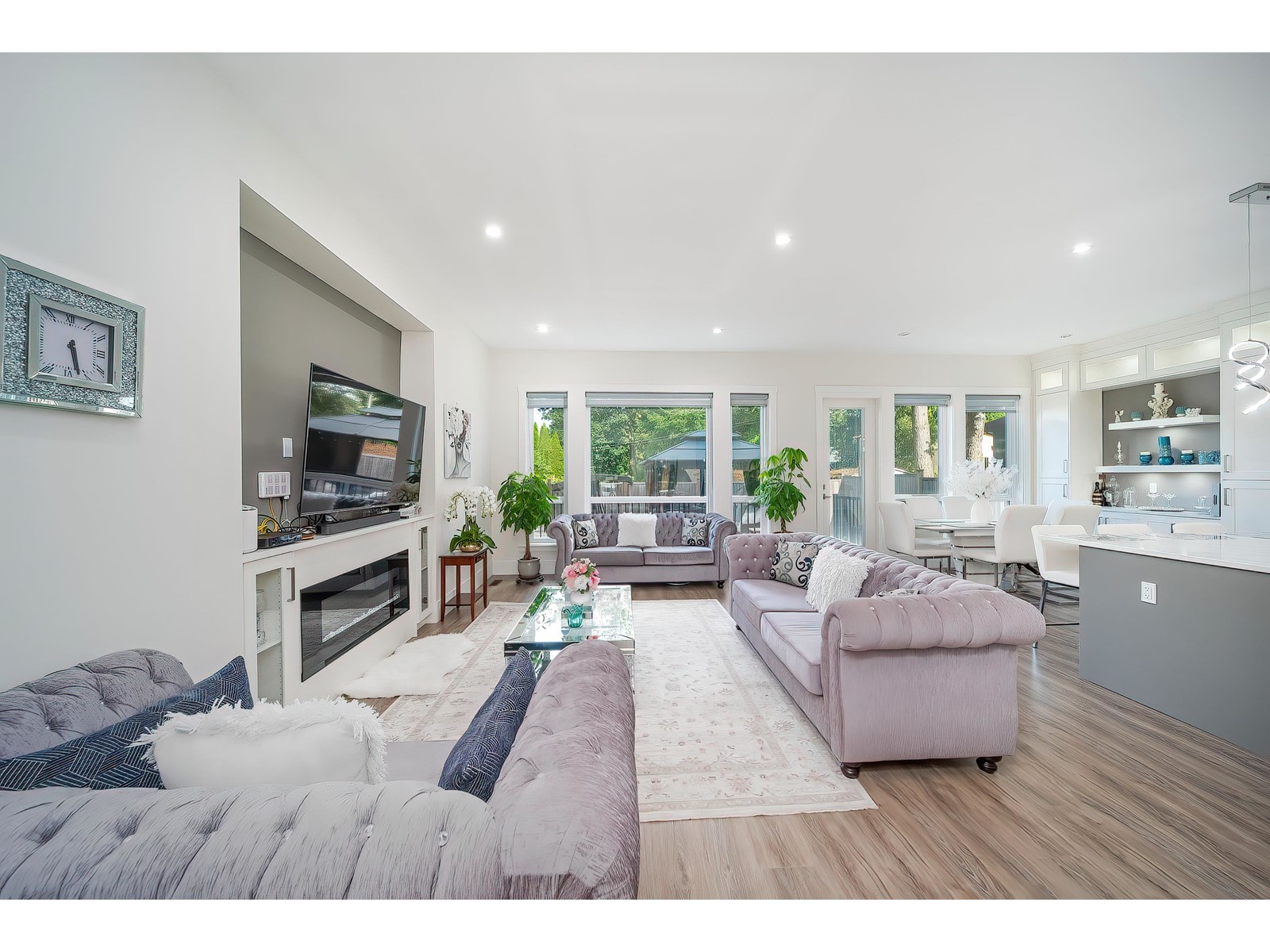 Property at 8134 116A STREET image 3