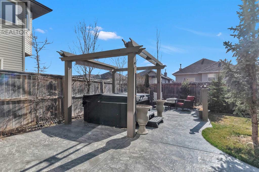 274 Royal Birch Way Nw, Calgary, Alberta  T3G 5Y2 - Photo 38 - A2206836