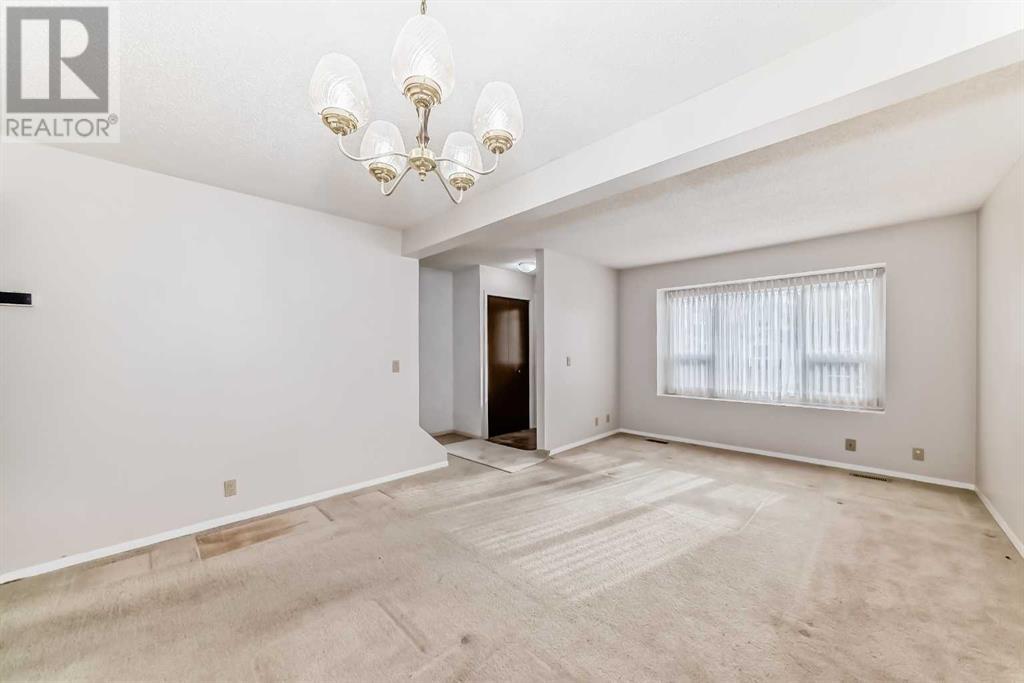267 Falton Drive Ne, Calgary, Alberta  T3J 2W8 - Photo 6 - A2207921