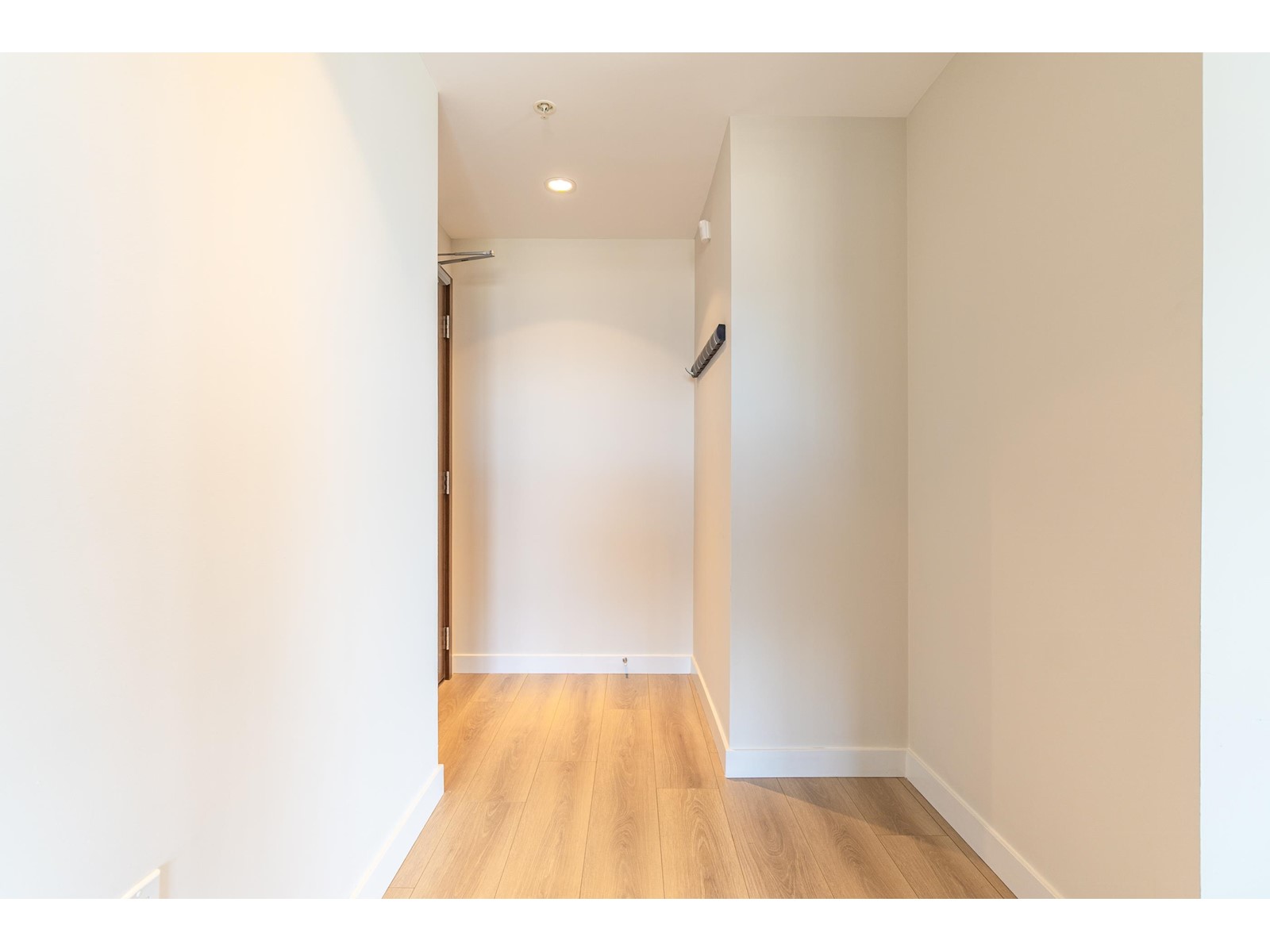 3310 13495 Central Avenue, Surrey, British Columbia  V3T 0K2 - Photo 20 - R2994075