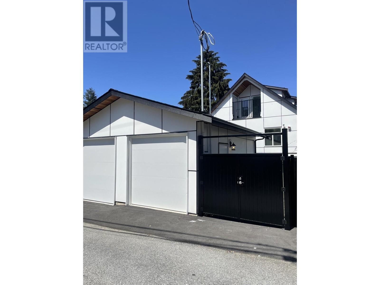 2 2576 E 28th Avenue, Vancouver, British Columbia  V5R 1R6 - Photo 23 - R2998582