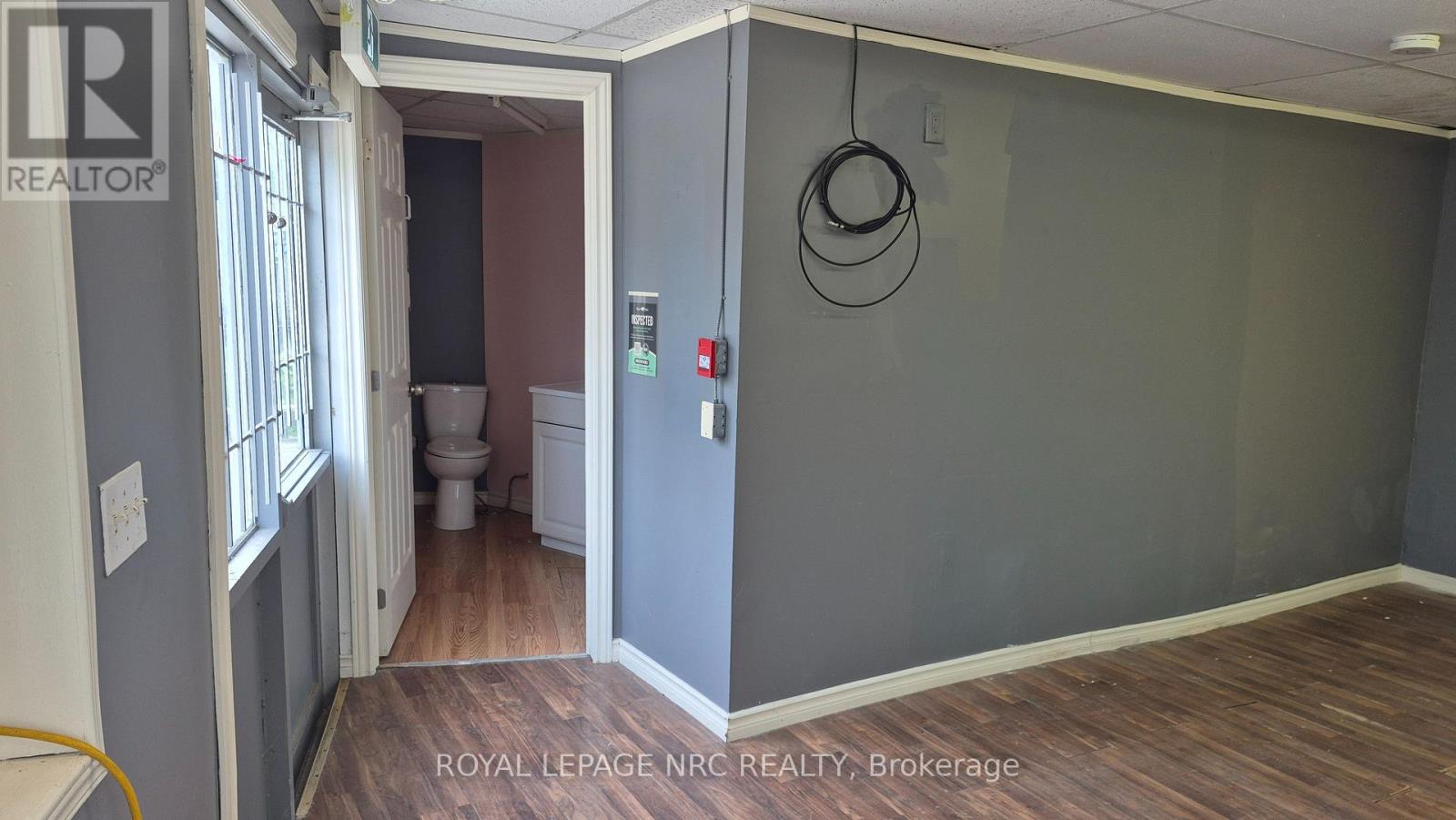 2 - 74 Queens Circle, Fort Erie, Ontario  L0S 1B0 - Photo 9 - X12126147