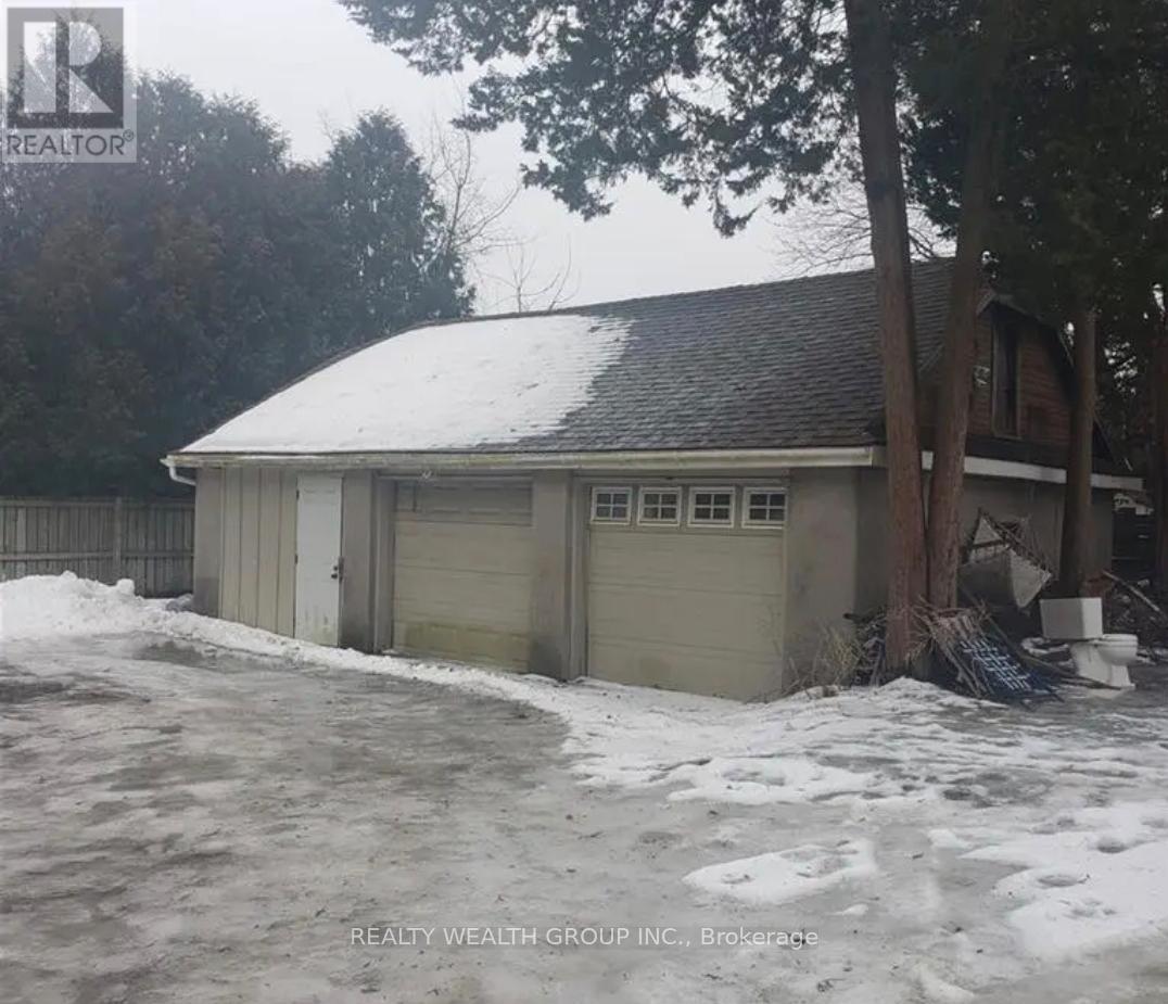 Property at 176 HIGHBURY AVENUE N image 4