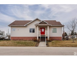 11607 135A AV NW Kensington