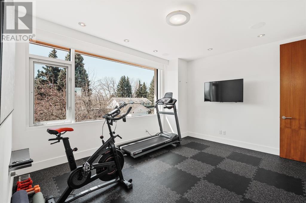 6902 Livingstone Drive Sw, Calgary, Alberta  T3E 6J5 - Photo 38 - A2218112