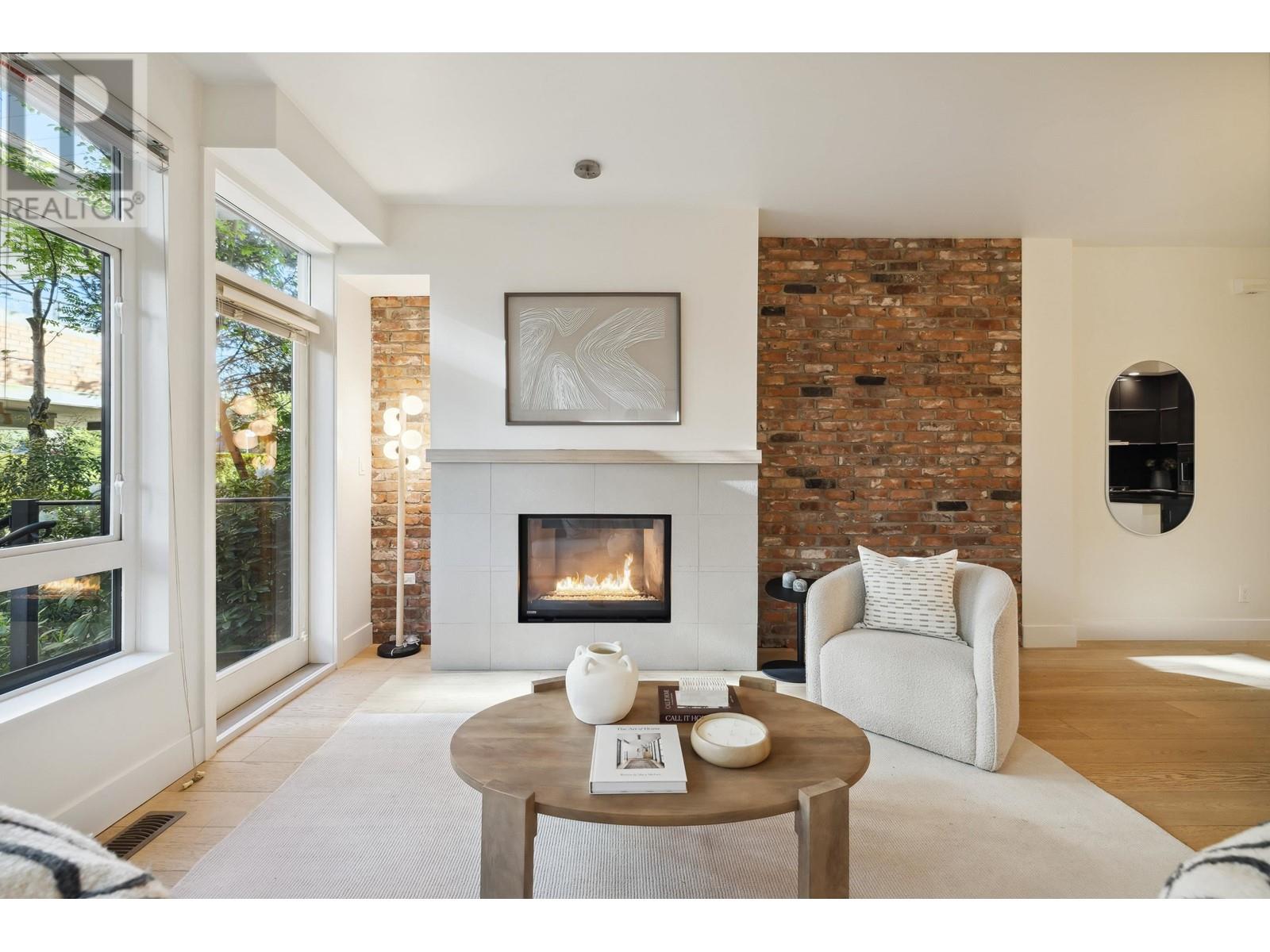 2923 Wall Street, Vancouver, British Columbia  V5K 0A6 - Photo 4 - R2998034