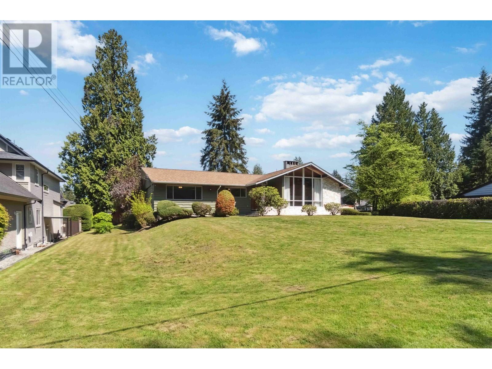 Property at 805 FOSTER AVENUE image 1