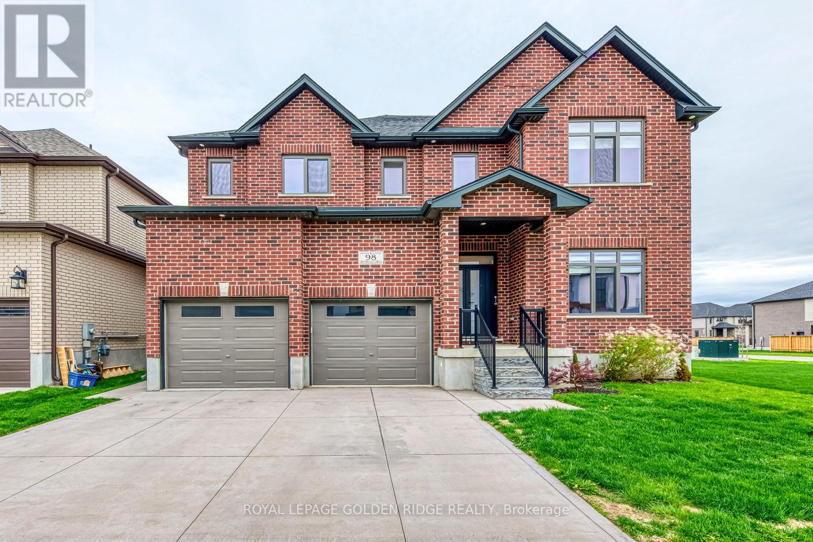Property at 98 GRANDVILLE CIRCLE image 1