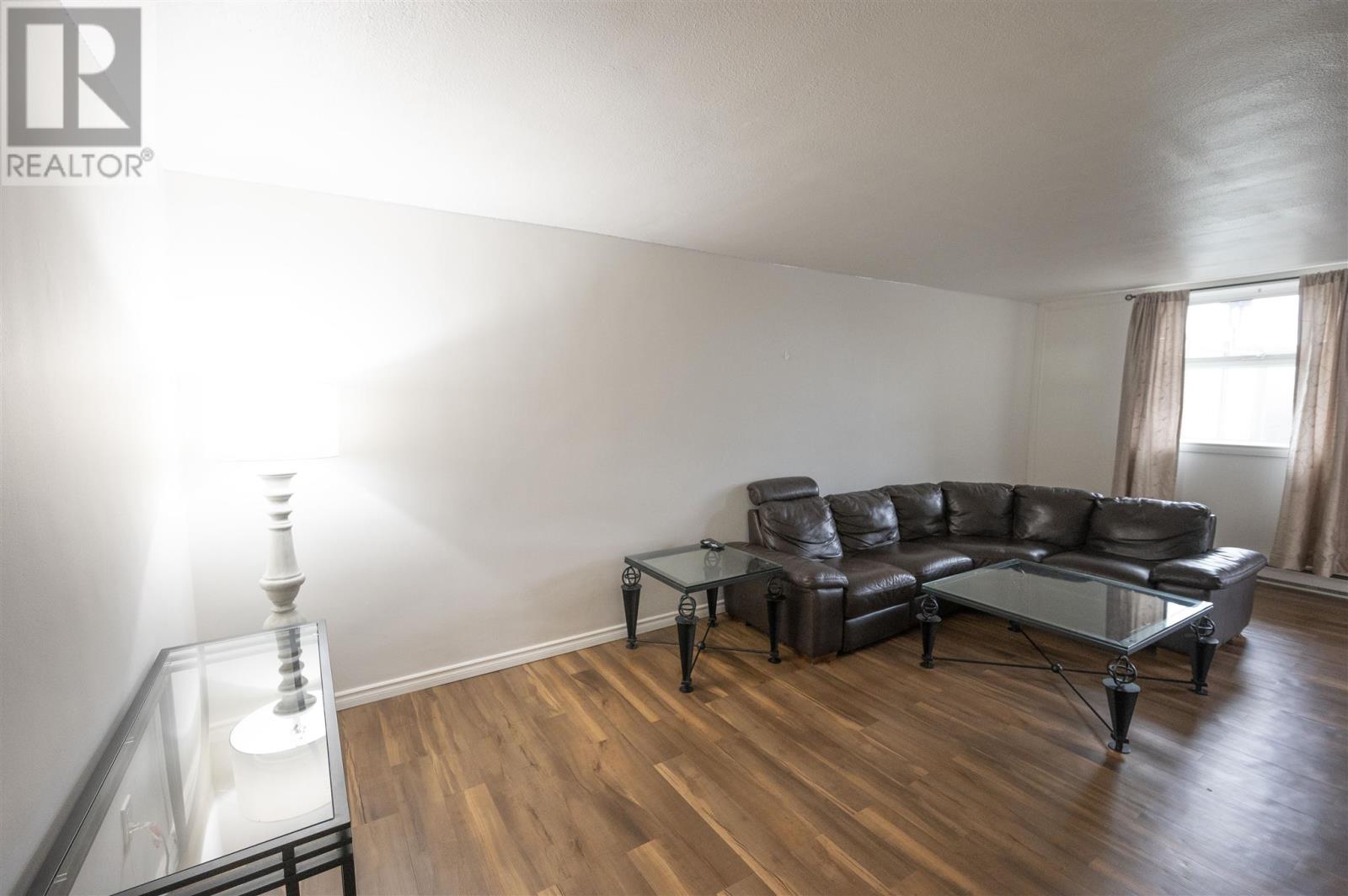 Property at 102 405 Waverley Street image 5