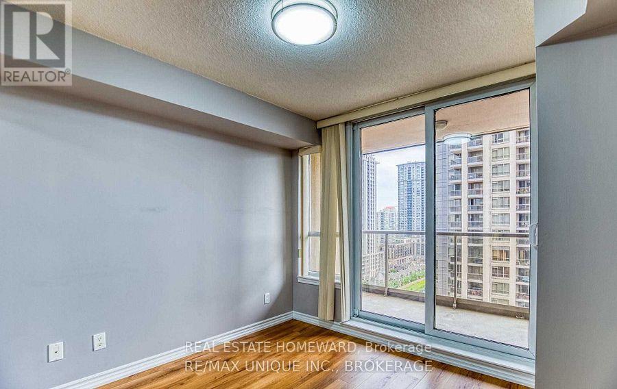 1907 - 4080 Living Arts Drive, Mississauga, Ontario  L5B 4M8 - Photo 13 - W12123541