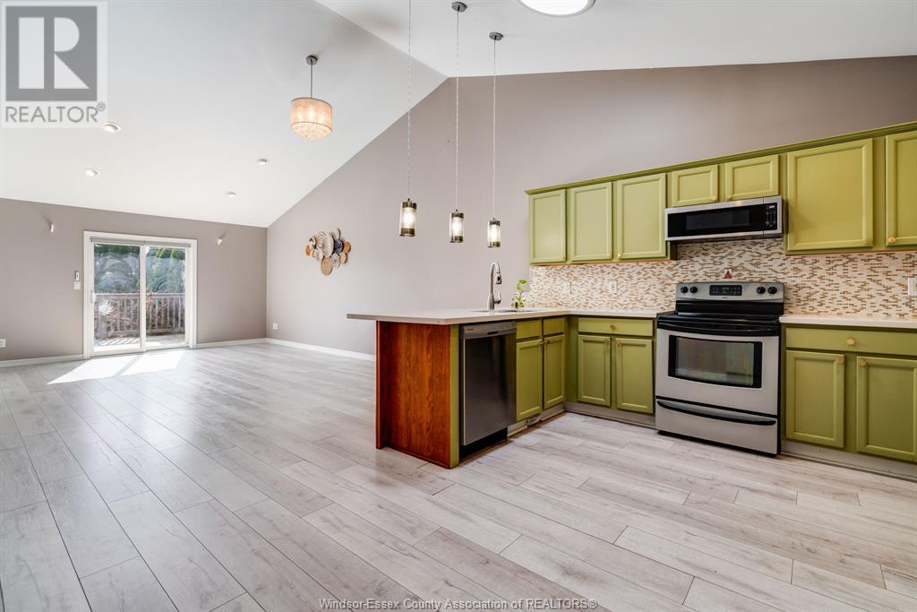 Property at 162 Antonio image 3