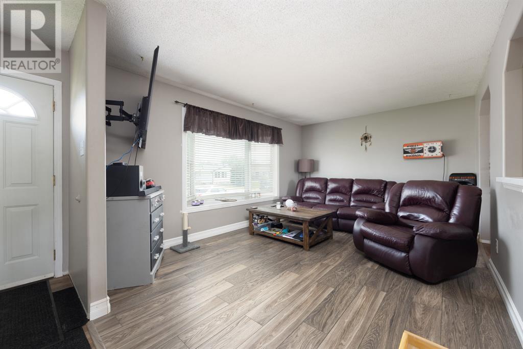 Property at 33 Fitzgerald Avenue image 3