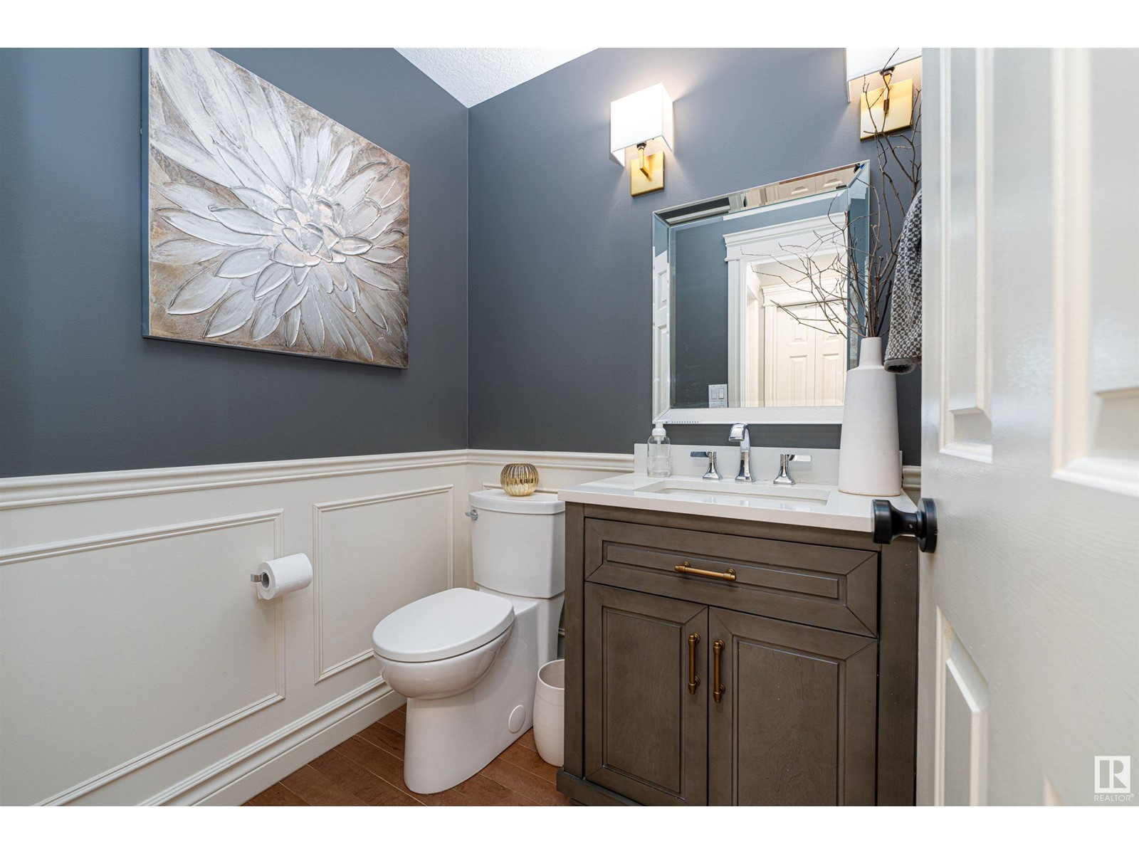 Property at 13 EASTBOURNE CL image 3