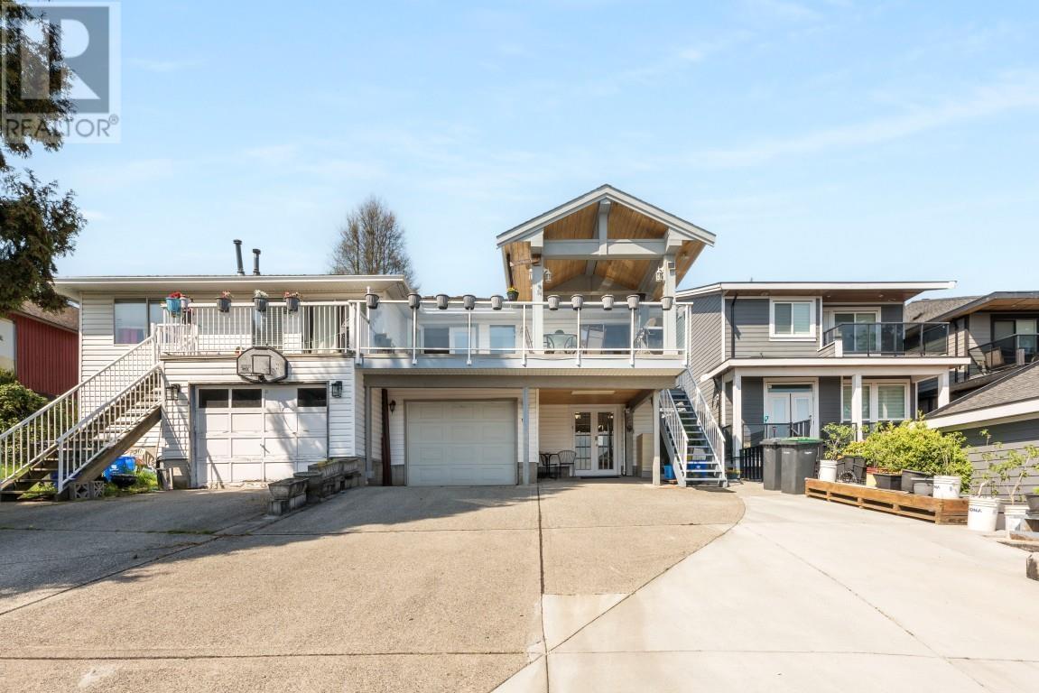 Property at 1038 WALLS AVENUE image 2