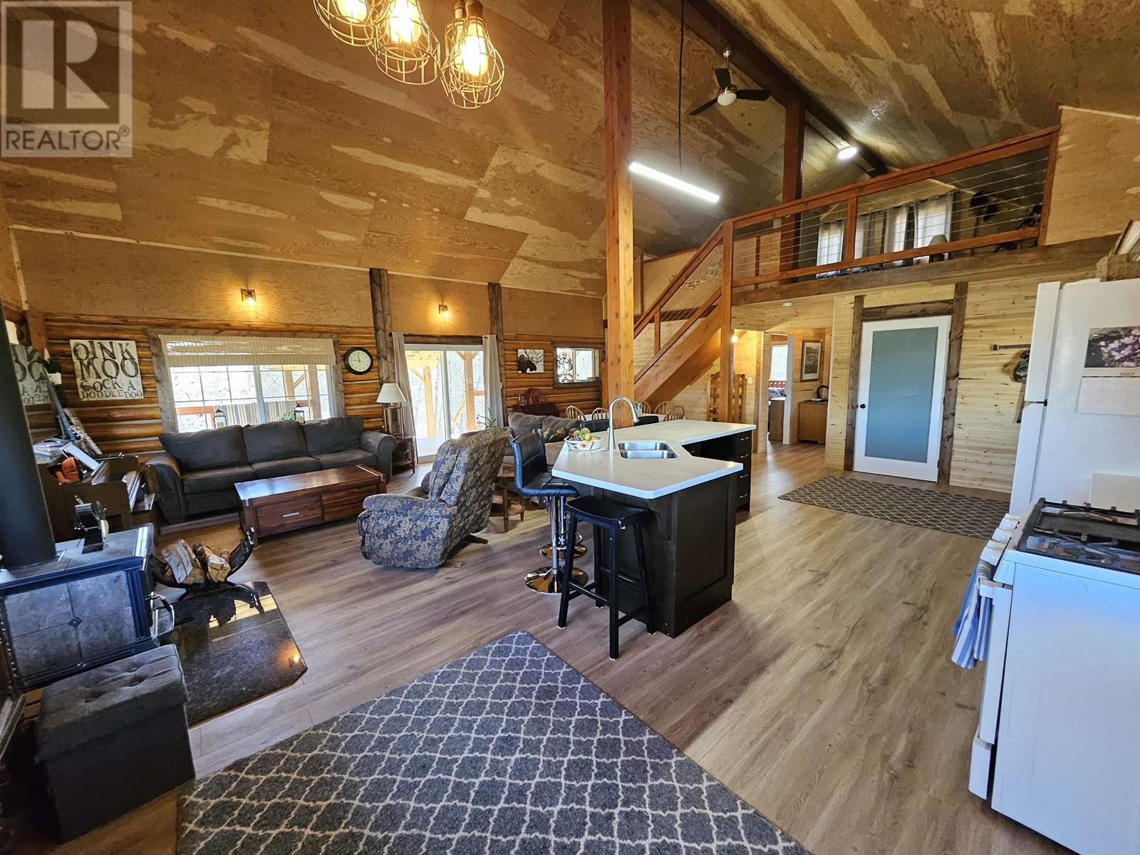 1717 Somerville Road, Quesnel, British Columbia  V2J 7G1 - Photo 12 - R2998356