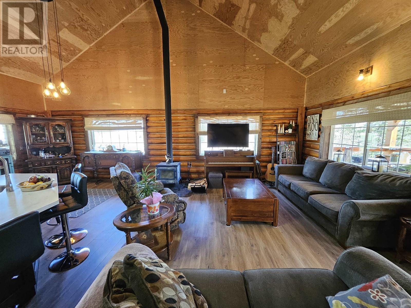 1717 Somerville Road, Quesnel, British Columbia  V2J 7G1 - Photo 13 - R2998356