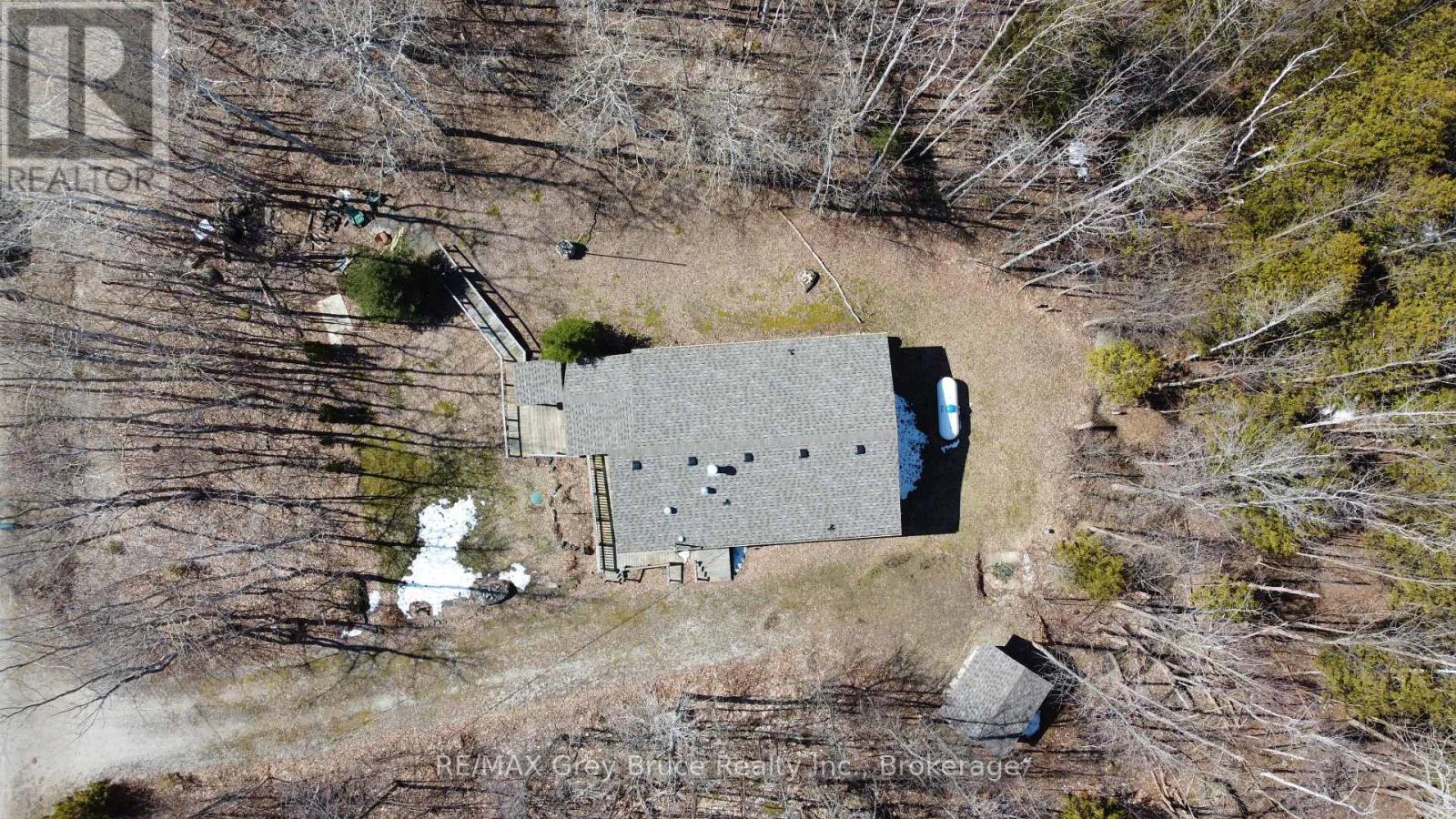 41 Maple Drive, Northern Bruce Peninsula, Ontario  N0H 1Z0 - Photo 26 - X12126235
