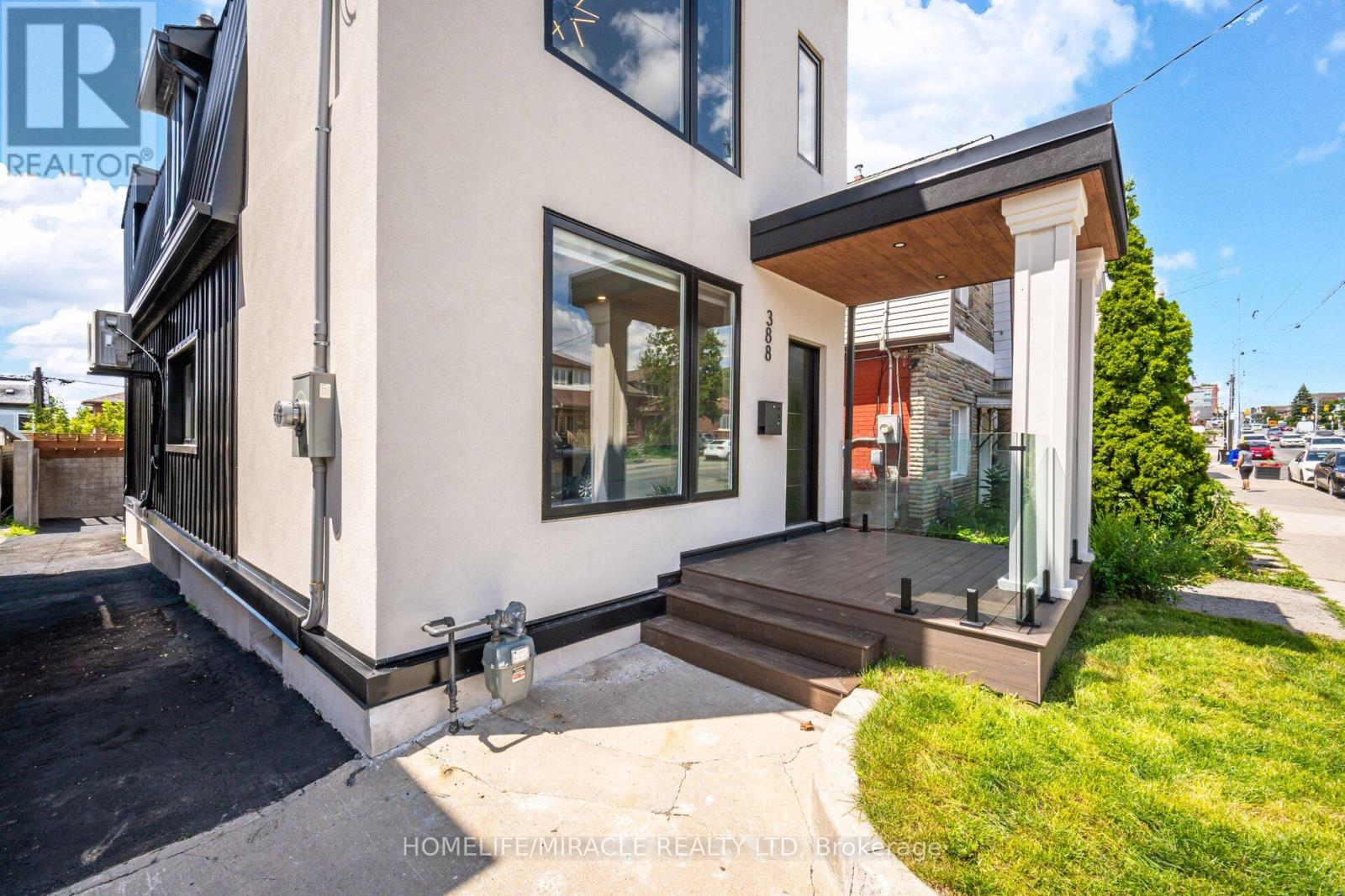 388 Oakwood Avenue, Toronto, Ontario  M6E 2W3 - Photo 1 - C12126236