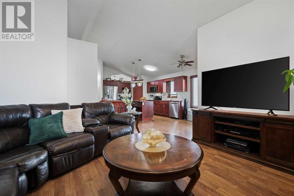 Property at 125 Douglas Glen Court SE image 5
