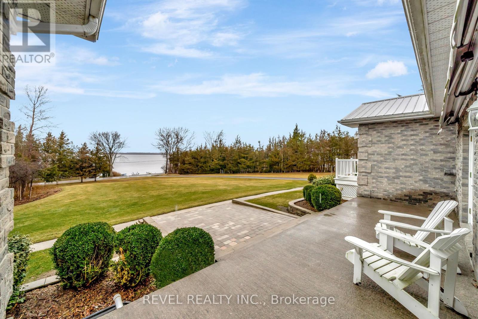 1708 North Big Island Road N, Prince Edward County, Ontario  K0K 1W0 - Photo 4 - X12126239