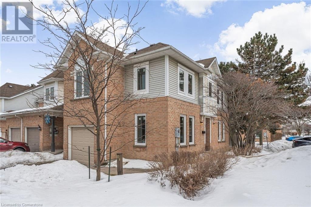 Property at 53 WICKSTEAD Court image 2