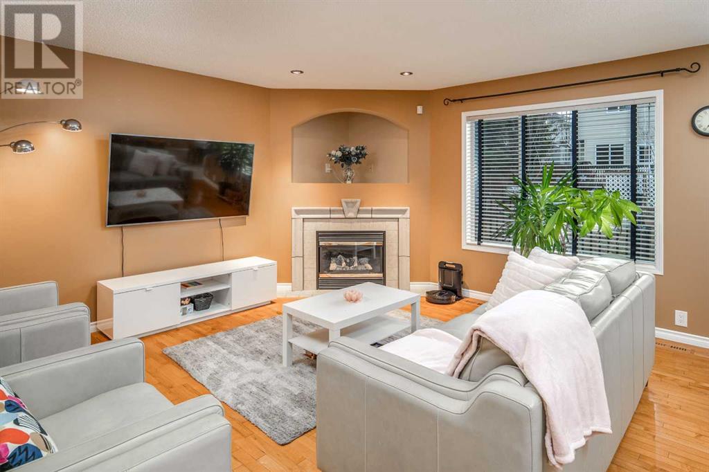 Property at 69 Millview Park SW image 3
