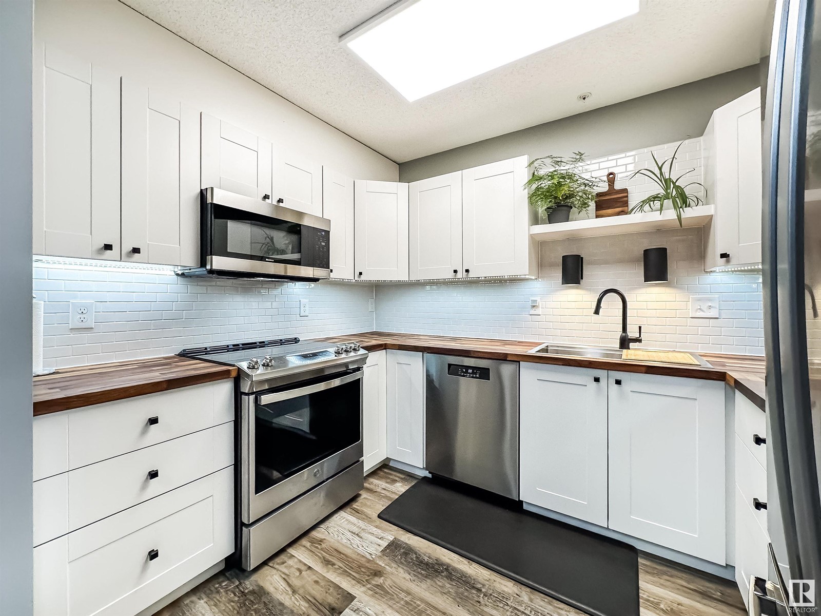 #303 9131 99 St Nw, Edmonton, Alberta  T6E 3V9 - Photo 12 - E4434655