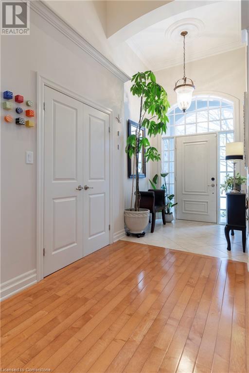 Property at 35 SWEETMAN Drive image 4