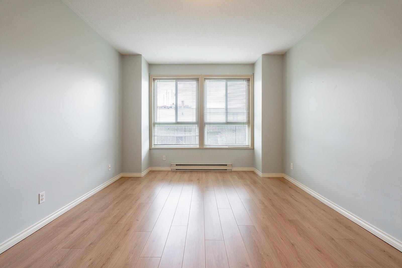 106 45775 SPADINA AVENUE|Chilliwack Downtown, Chilliwack real estate listing R2979570 for sale