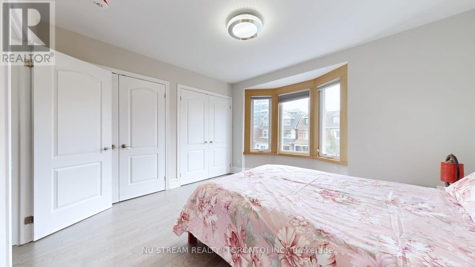 1040 Ossington Avenue, Toronto, Ontario  M6G 3V6 - Photo 20 - W12109360