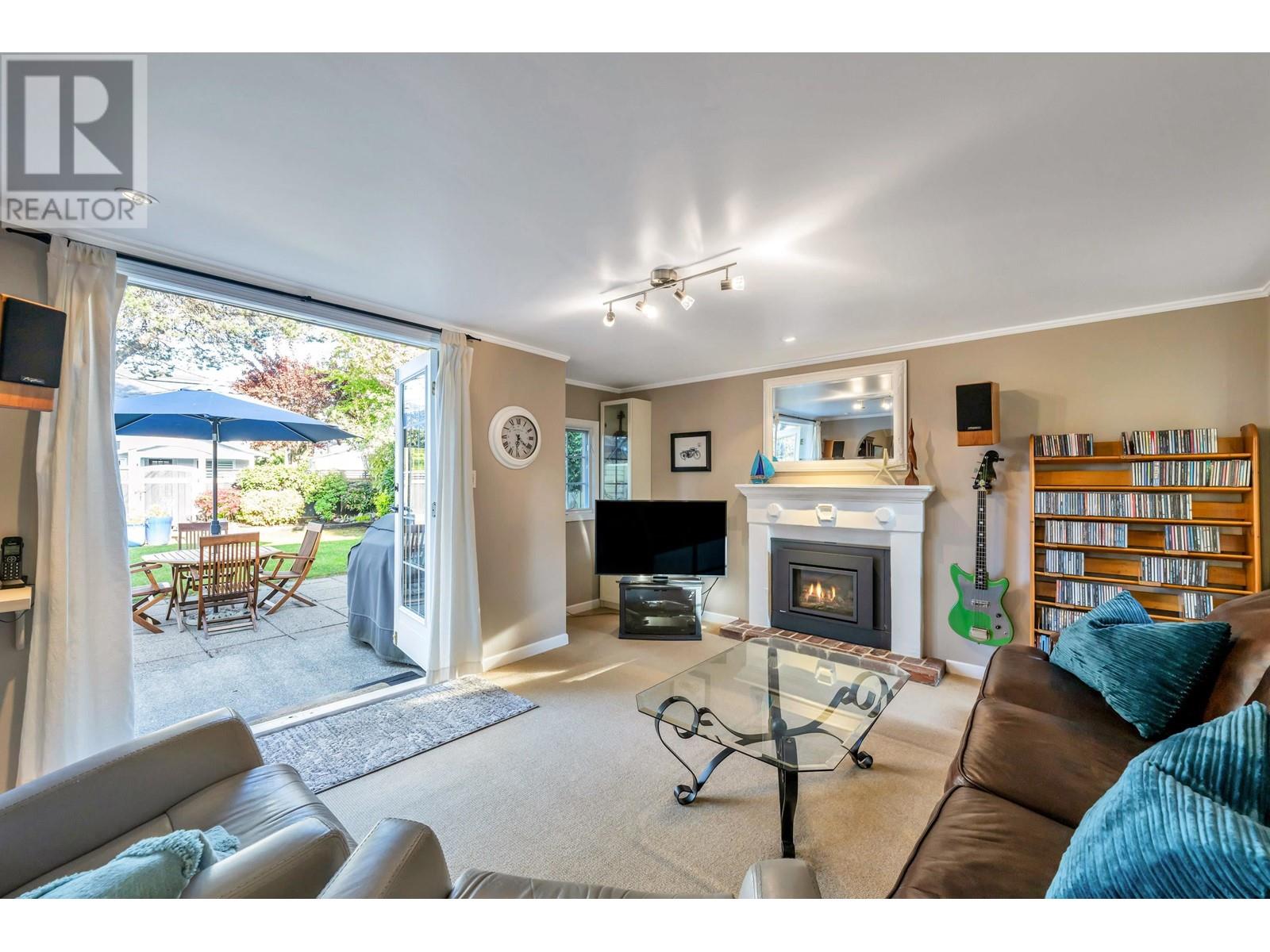 165 66a Street, Delta, British Columbia  V4L 1M6 - Photo 10 - R2993329