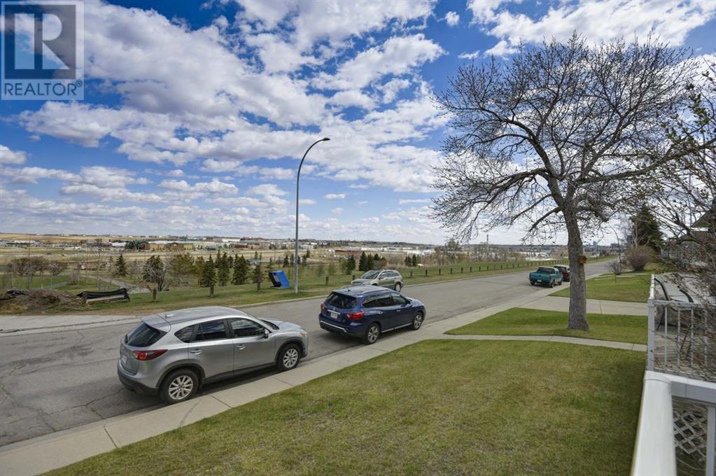 603 Blackthorn Road Ne, Calgary, Alberta  T2K 4X9 - Photo 32 - A2216522