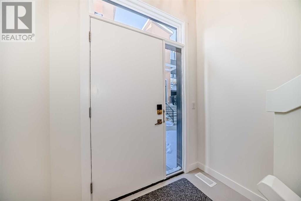 Property at 125 Sage Hill Circle NW image 4