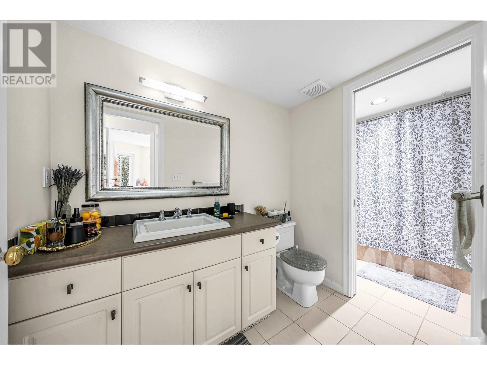 108 7139 18th Avenue, Burnaby, British Columbia  V3N 4Z3 - Photo 10 - R2996874