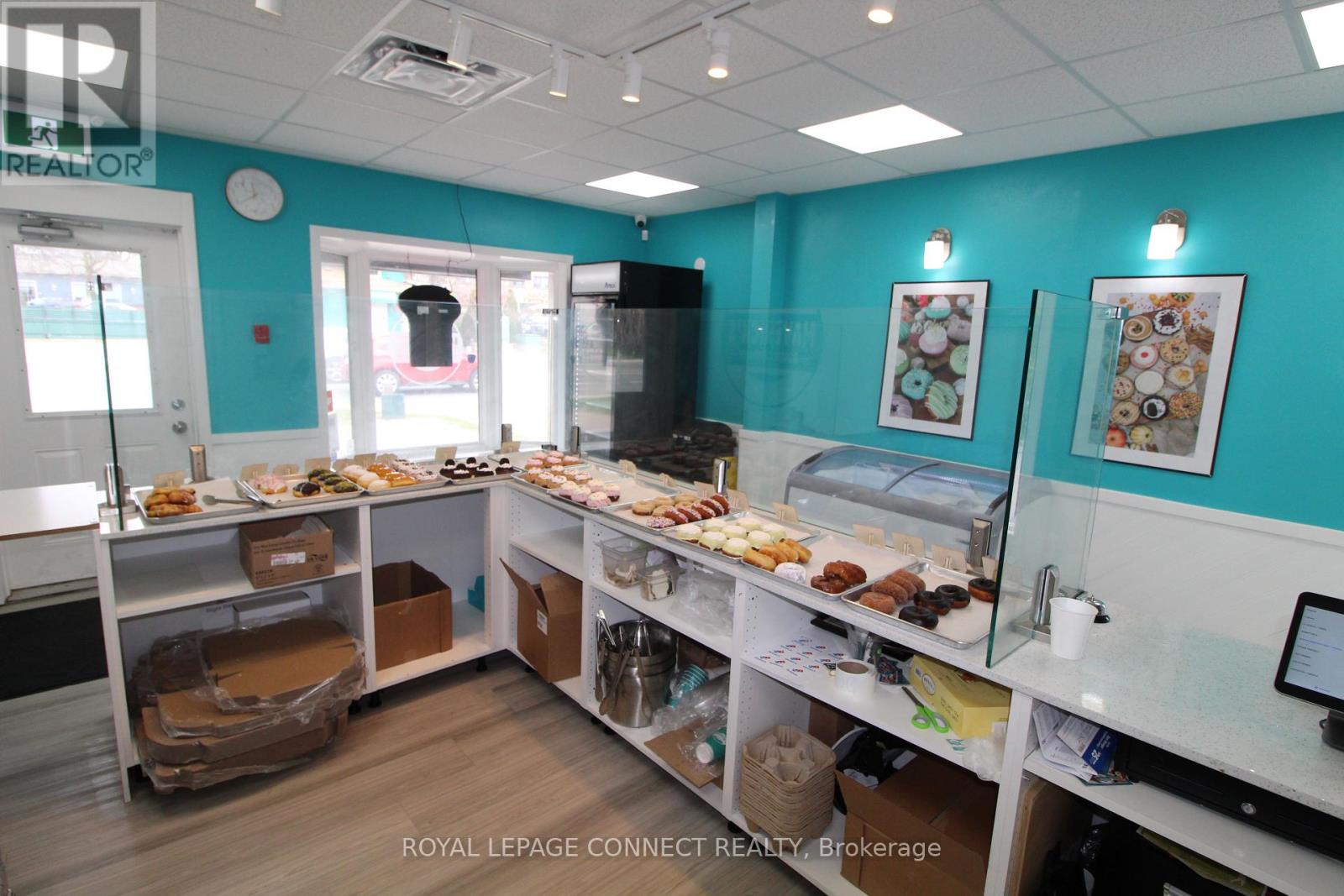 Unit #1 - 60 Randall Drive, Ajax, Ontario  L1S 6L3 - Photo 3 - E12126293