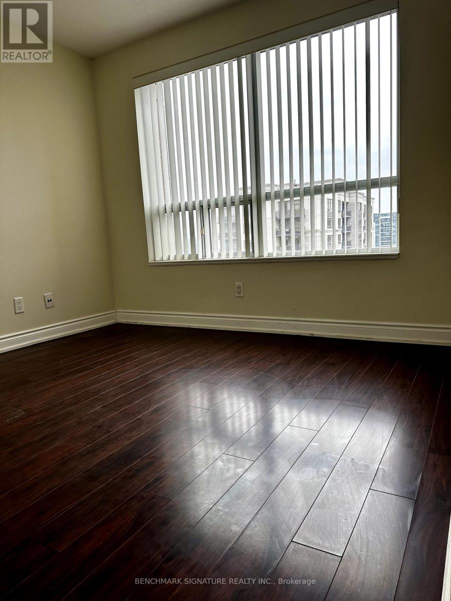 1118 - 37 Galleria Parkway, Markham, Ontario  L3T 0A5 - Photo 9 - N12126291