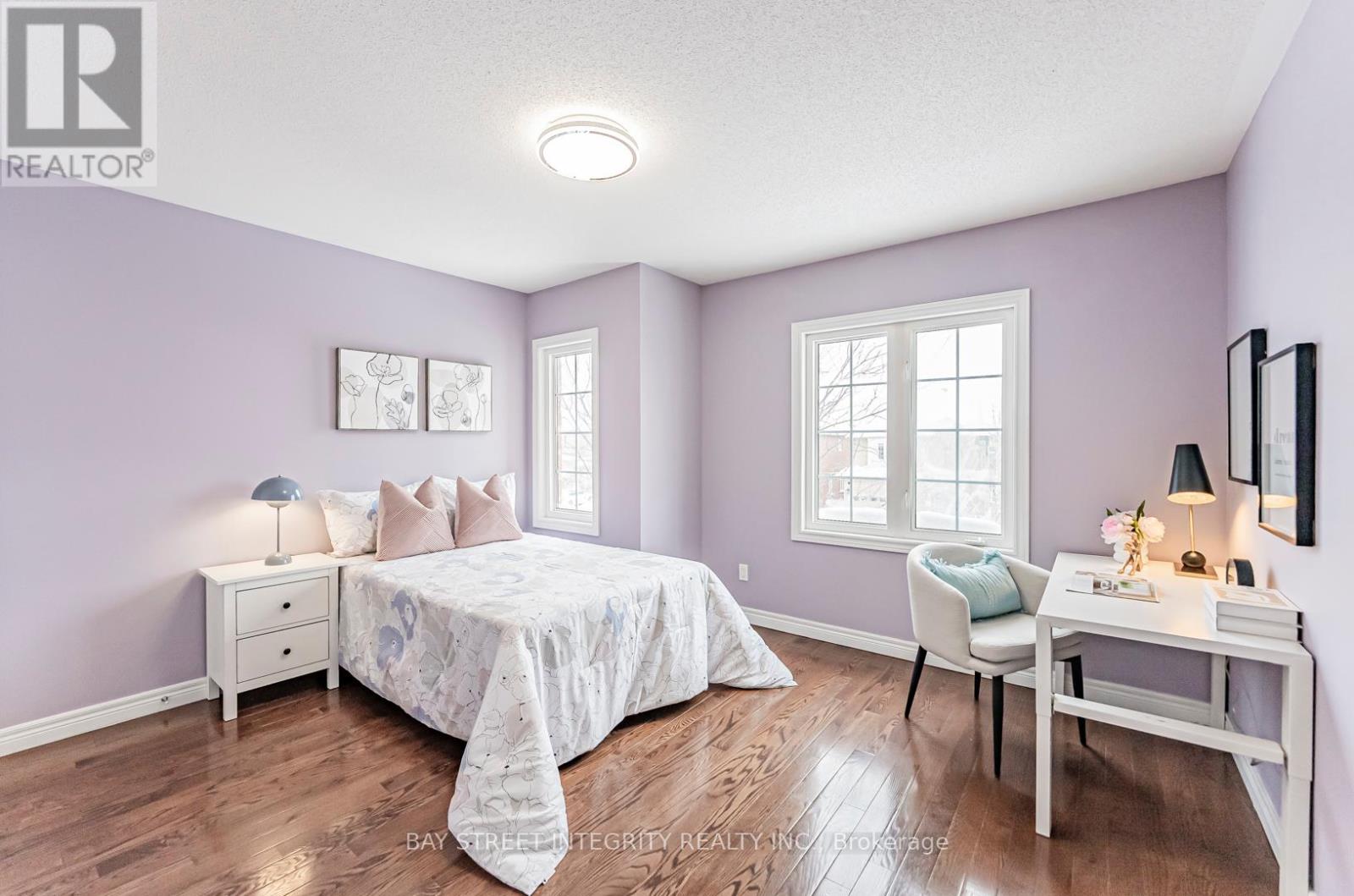 2320 Baronwood Drive, Oakville, Ontario  L6M 4Z5 - Photo 24 - W12126267