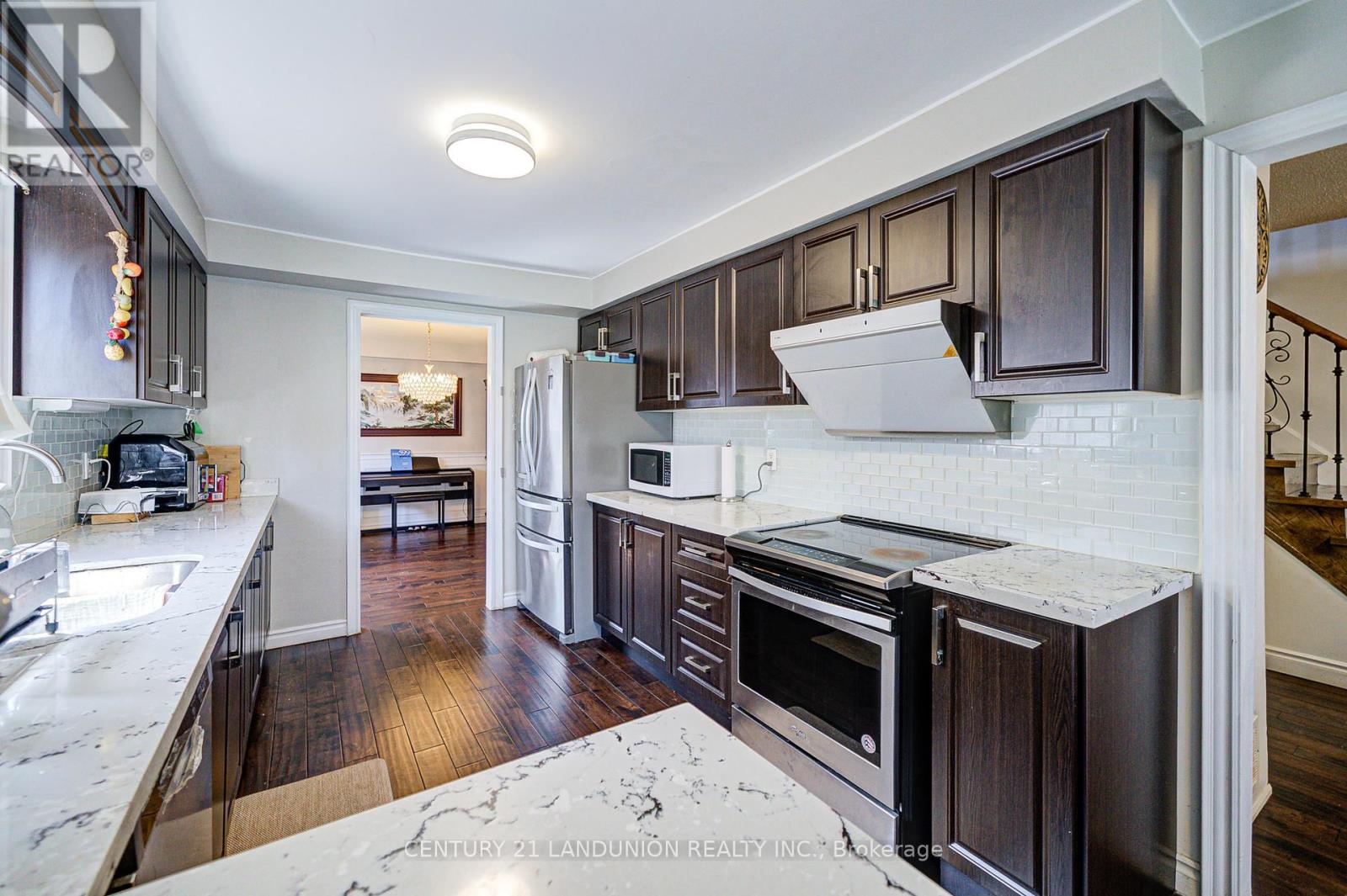 183 Willowbrook Road, Markham, Ontario  L3T 5L5 - Photo 15 - N12126314
