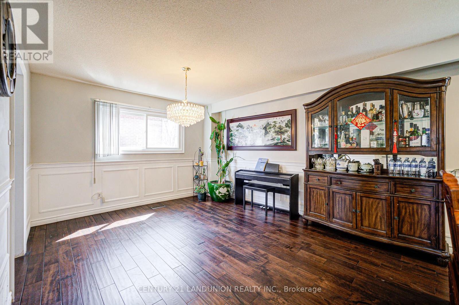 183 Willowbrook Road, Markham, Ontario  L3T 5L5 - Photo 19 - N12126314