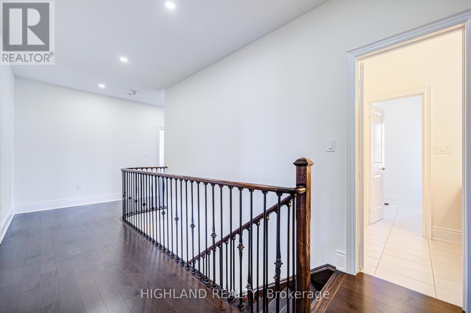 3143 William Rose Way, Oakville, Ontario  L6H 0T1 - Photo 28 - W12126313