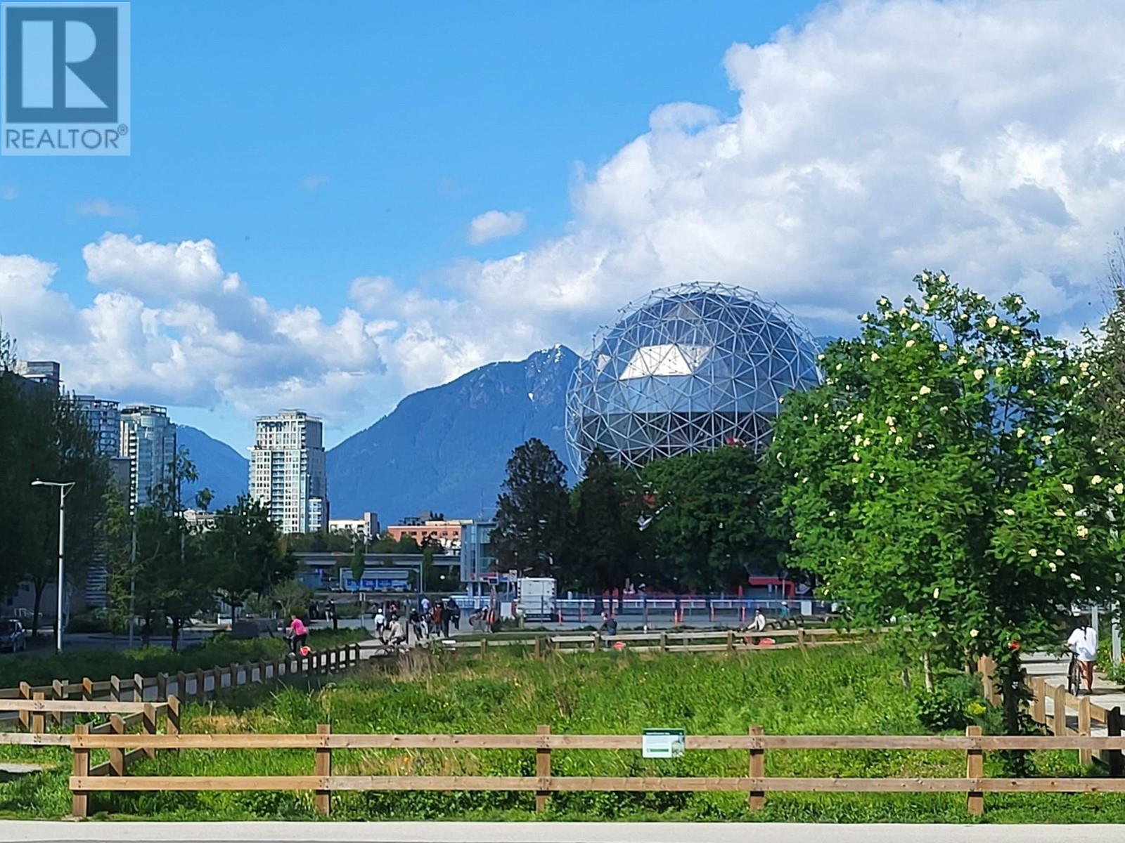 708 1708 ONTARIO STREET, vancouver, British Columbia V5T0J7