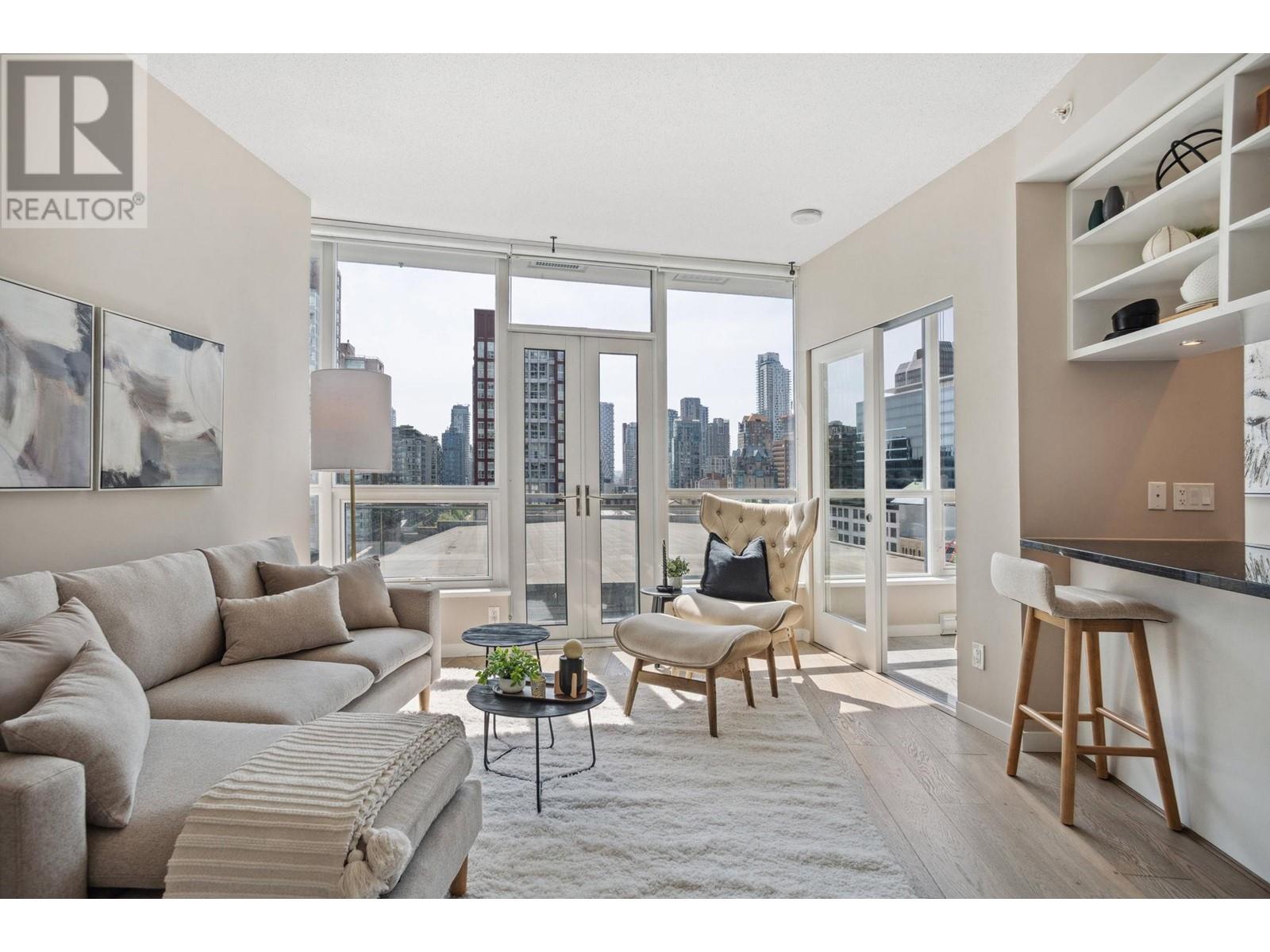 803 833 SEYMOUR STREET, vancouver, British Columbia V6B0G4