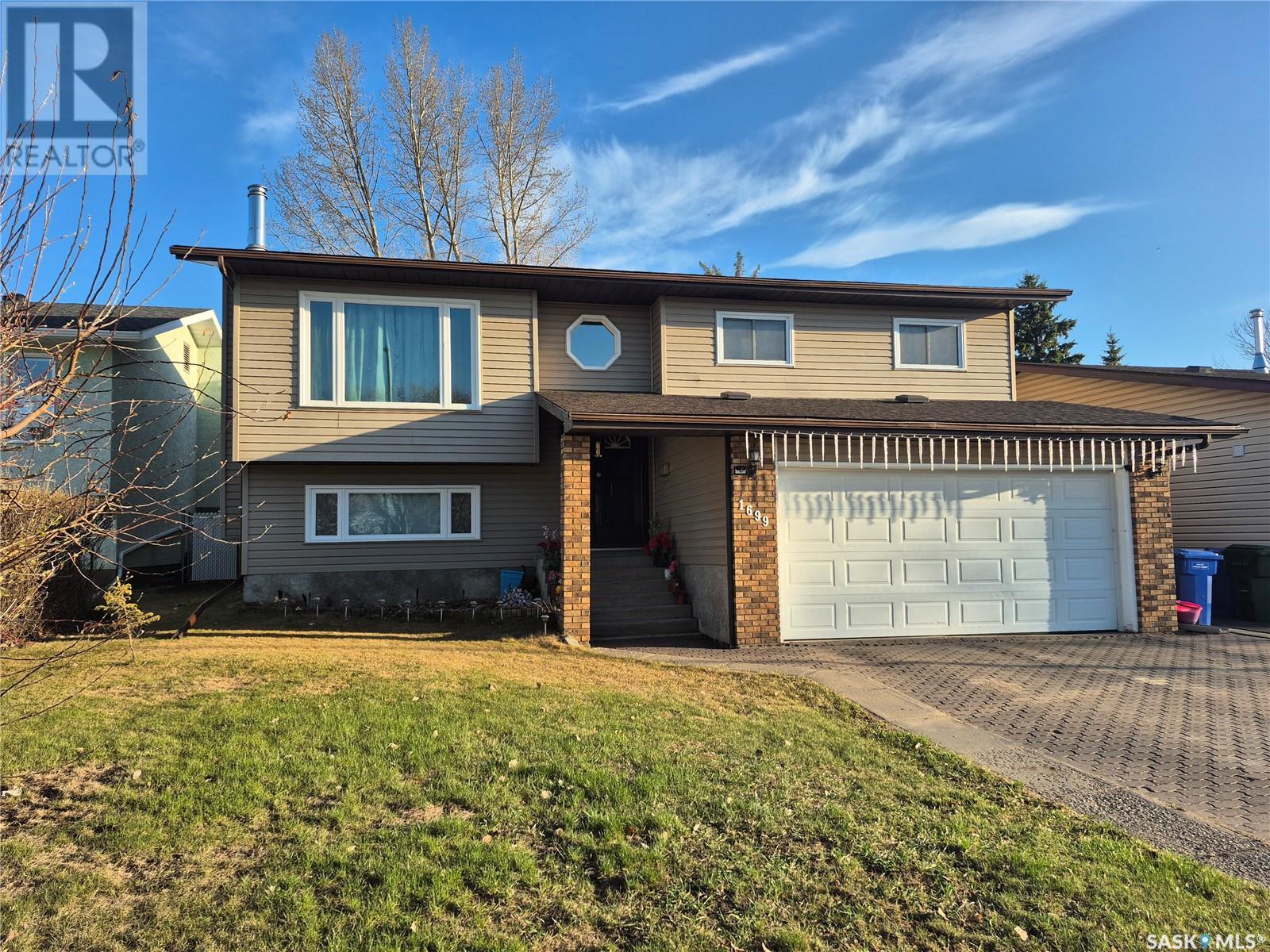 1699 Allbright CRESCENT, prince albert, Saskatchewan