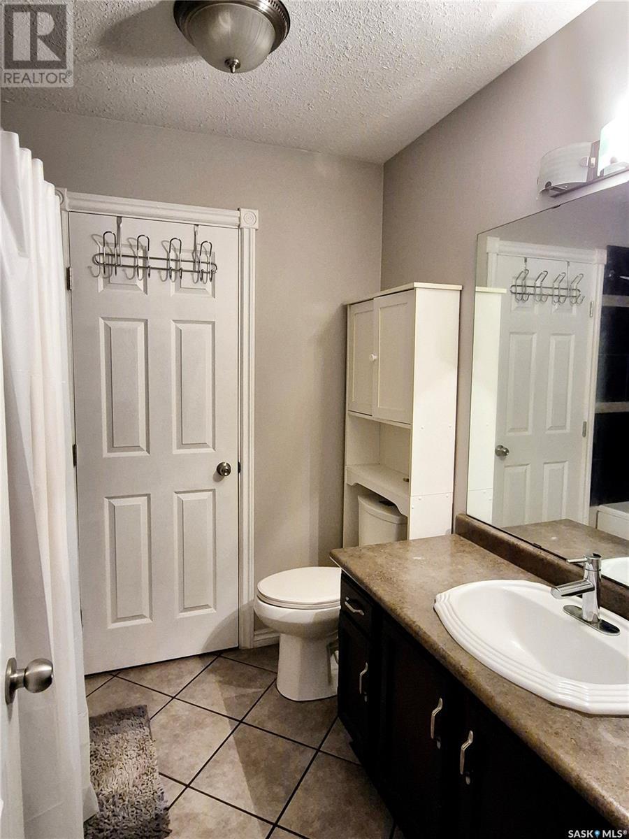 1699 Allbright Crescent, Prince Albert, Saskatchewan  S6V 7C3 - Photo 13 - SK004776