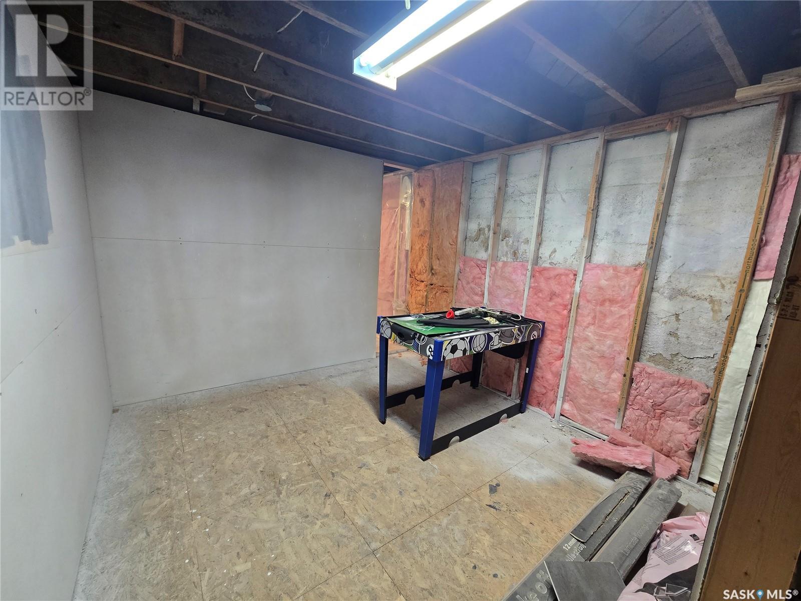 305 Heward Street, Stoughton, Saskatchewan  S0G 4T0 - Photo 13 - SK004687